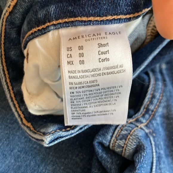 American Eagle jeans size 00 US short. - Picture 3 of 9